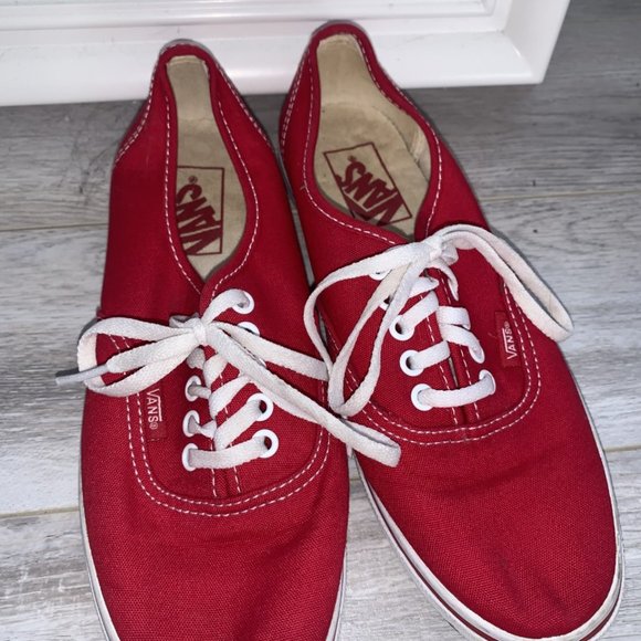 Red Vans size 6.5 - Picture 2 of 2